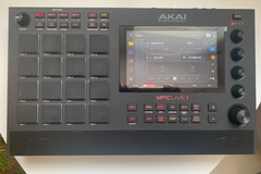 Vente avec paiement en ligne: MPC Live 2 avec DesckSaver sous garantie