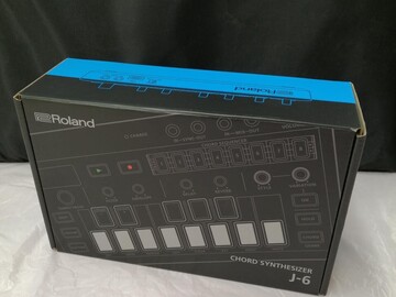 Vente avec paiement en ligne: Roland J-6 comme neuf – État impeccable – Prêt à jouer